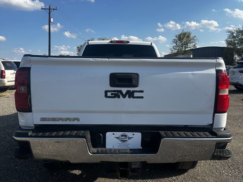Used 2013 Chevrolet Silverado 3500 W/T AWD/4WD image 4
