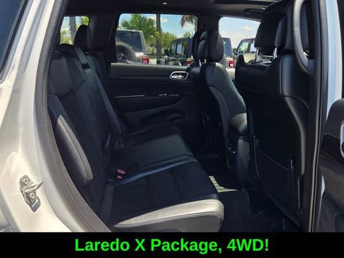 Used 2021 Jeep Grand Cherokee Laredo X AWD/4WD image 15