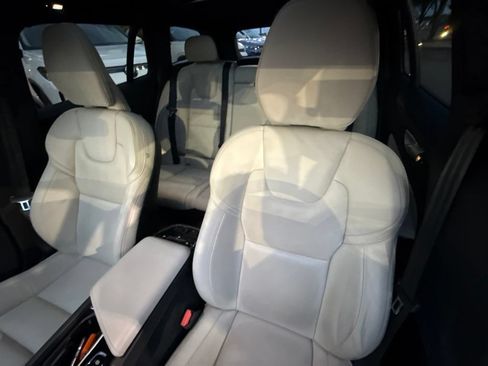 Used 2024 Volvo V60 B5 Cross Country Ultimate w/ Protection Package Premier AWD/4WD image 14