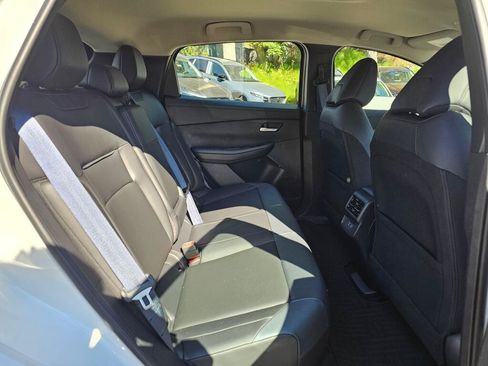 Used 2026 Nissan Leaf SV+ w/ Floor Mat Package (SV+) FWD image 14