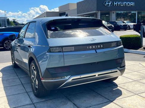 Certified 2024 Hyundai Ioniq 5 SEL RWD image 7