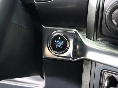 Used 2021 Ford F150 Lariat w/ Equipment Group 502A High AWD/4WD image 62