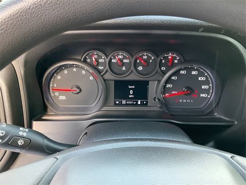 Used 2023 Chevrolet Silverado 2500 Custom w/ Custom Convenience Package image 9