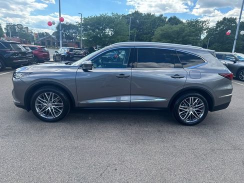 Used 2022 Acura MDX SH-AWD w/ Advance Package image 4