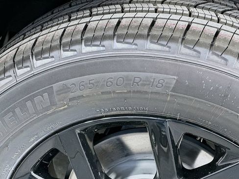 New 2026 Jeep Grand Cherokee Altitude RWD image 17