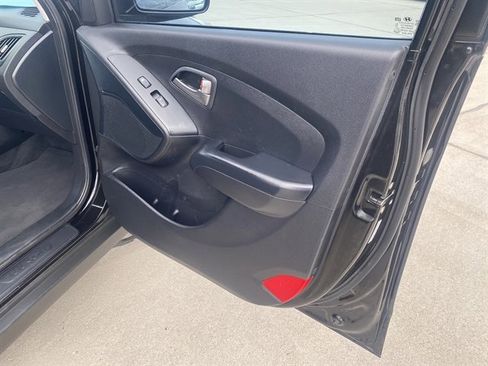 Used 2015 Hyundai Tucson GLS w/ Option Group 02 AWD/4WD image 7