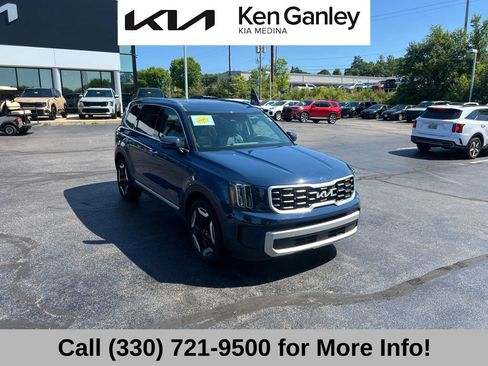 Certified 2024 Kia Telluride S w/ S Sunroof Package FWD image 7