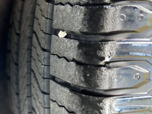 Used 2017 Toyota Sienna XLE Premium image 43