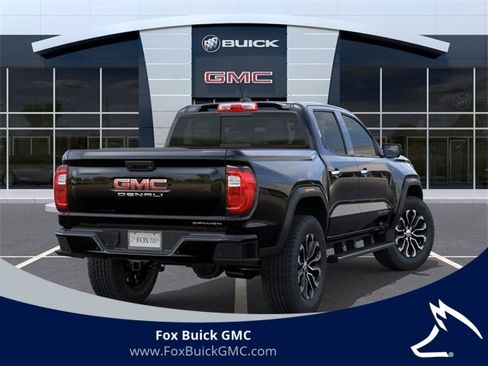 New 2026 GMC Canyon Denali image 4