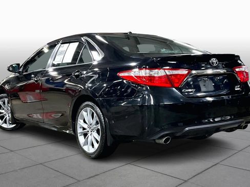 Used 2015 Toyota Camry XSE image 11