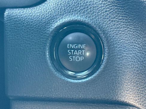 Used 2025 Toyota Tundra SR image 24