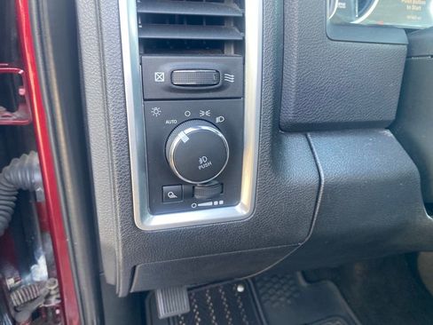 Used 2017 RAM 1500 Limited image 18