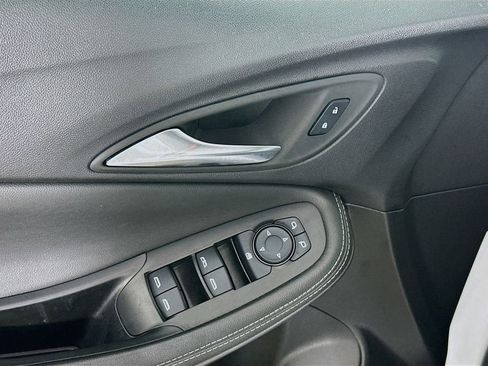 Used 2024 Buick Encore GX Sport Touring image 24