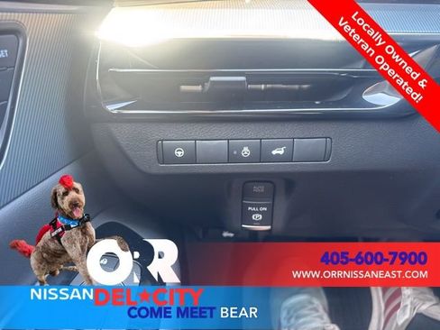 New 2025 Nissan Murano SL AWD/4WD image 18