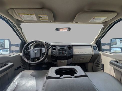 Used 2010 Ford F250 XL AWD/4WD image 27