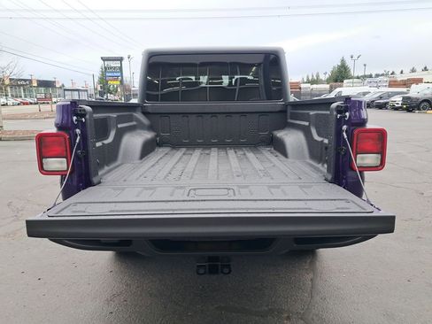 New 2026 Jeep Gladiator Sport image 28