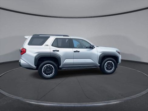 Certified 2025 Toyota 4Runner TRD Off-Road Premium AWD/4WD image 2