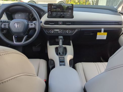 New 2027 Honda HR-V EX-L image 17