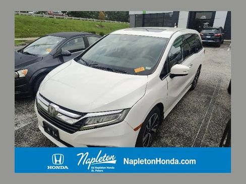 Used 2020 Honda Odyssey Elite image 1