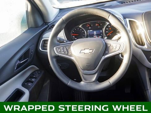 Used 2023 Chevrolet Equinox LT w/ Driver Convenience Package image 10