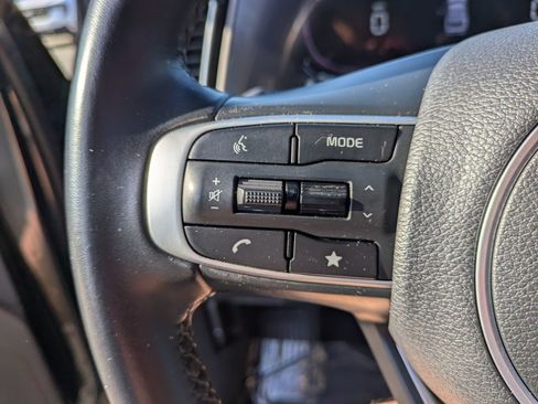 Used 2023 Kia Sportage EX FWD image 18