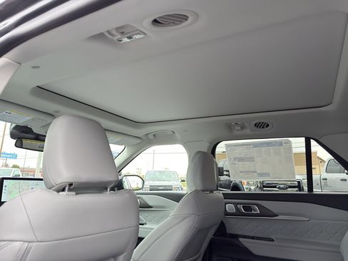 New 2026 Ford Explorer Platinum w/ LUX Leather Package image 26