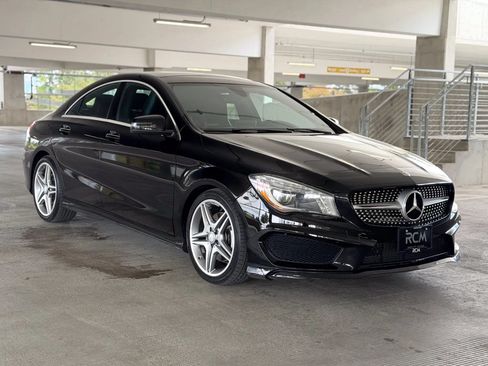 Used 2015 Mercedes-Benz CLA 250 image 3