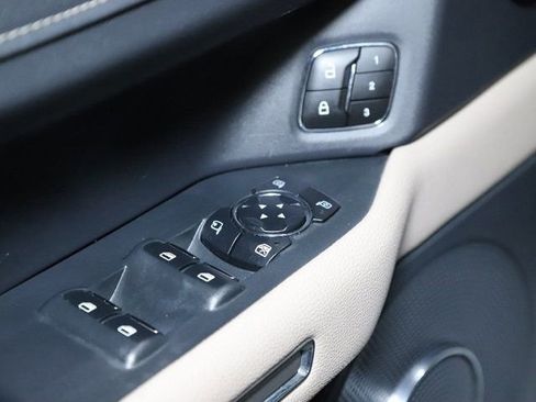 Used 2023 Ford Expedition Limited image 18