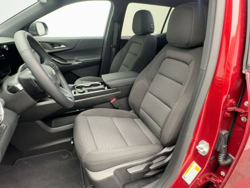 New 2026 Chevrolet Equinox LT image 5