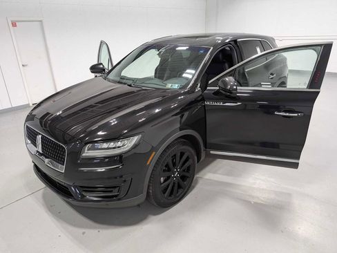 Used 2020 Lincoln Nautilus Reserve w/ Equipment Group 201A image 15