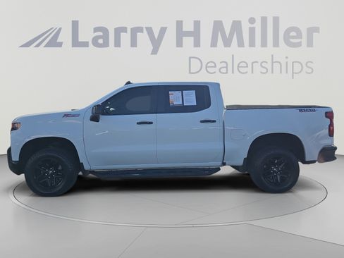 Used 2019 Chevrolet Silverado 1500 LT Trail Boss AWD/4WD image 2