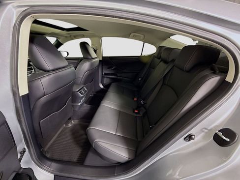 Certified 2025 Lexus ES 300h w/ Premium Package FWD image 21