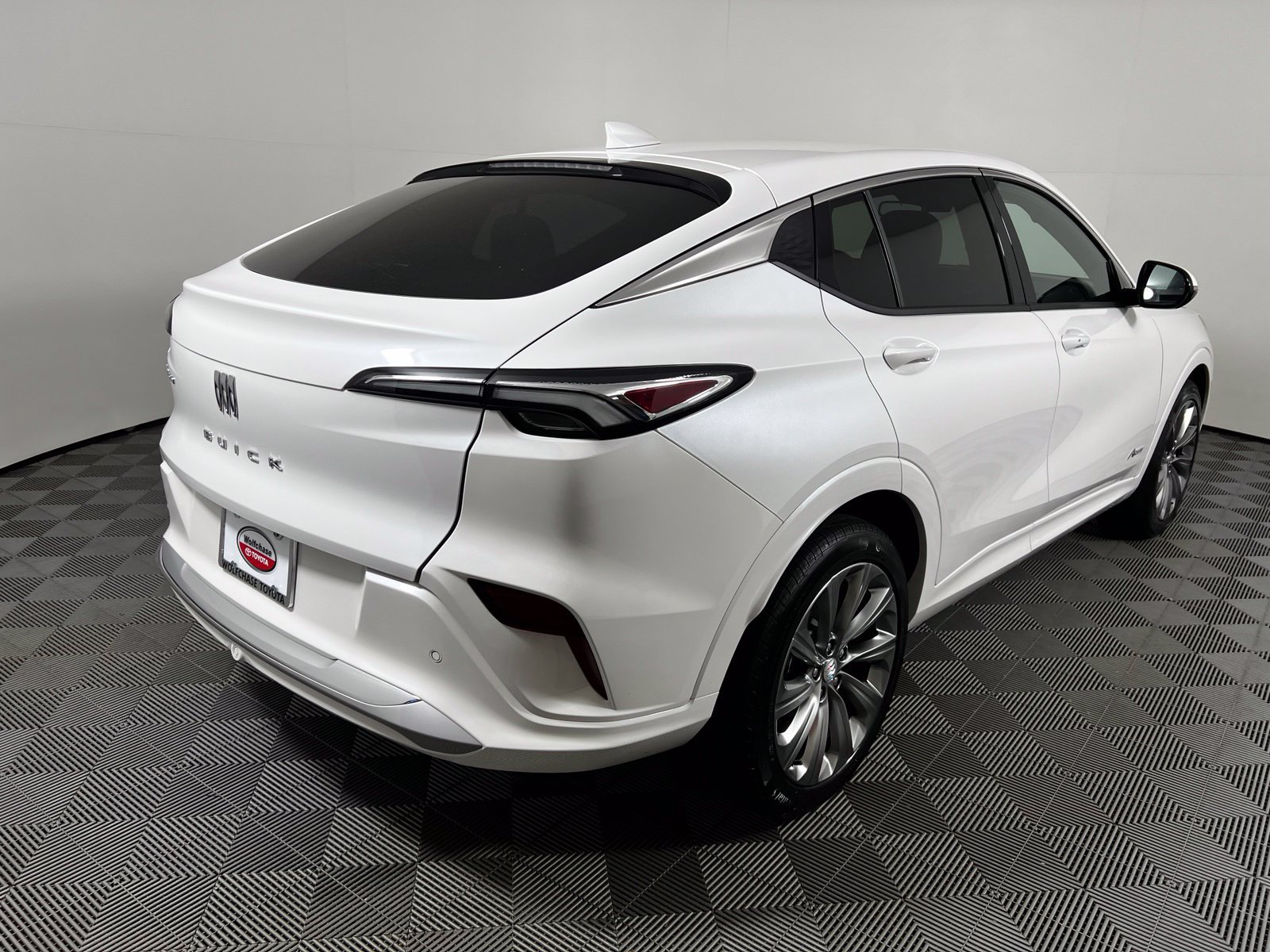 Used 2026 Buick Envista Avenir FWD image 5