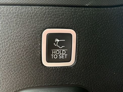 Used 2022 Jeep Wagoneer Series I w/ Convenience Group I image 41