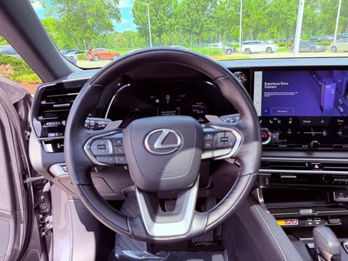 Certified 2025 Lexus RX 350 Premium w/ Accessory Package (Z1) FWD image 19