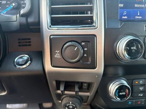 Used 2021 Ford F250 Platinum image 38