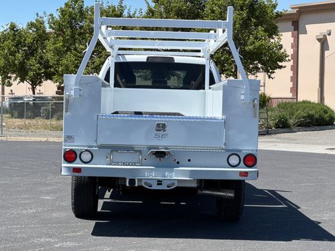 New 2026 RAM 3500 Tradesman w/ Chrome Appearance Group A AWD/4WD image 4