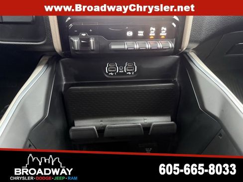 Used 2024 RAM 3500 Laramie image 18