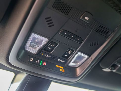 Certified 2023 Cadillac XT5 Sportv w/ Technology Package image 22