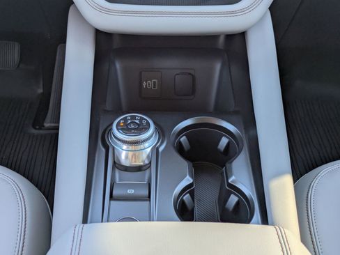 New 2026 Ford Explorer Active w/ Active Comfort Package image 21