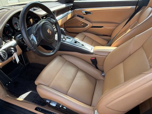 Certified 2015 Porsche 911 Targa 4S image 4