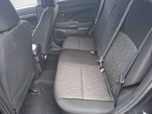 Used 2025 Mitsubishi Outlander Sport AWD image 24