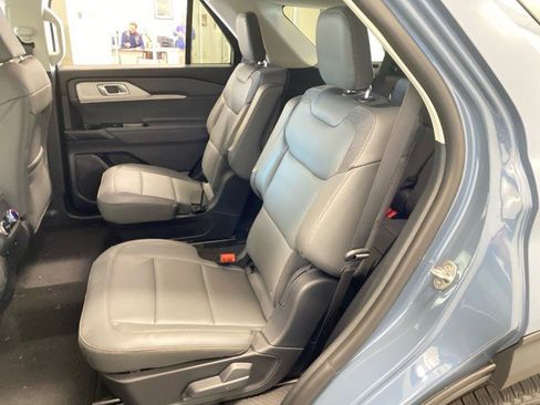 New 2026 Ford Explorer Active w/ Active Comfort Package image 11