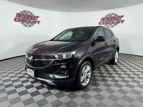 Used 2021 Buick Encore GX Preferred w/ Cold Weather Comfort Package image 3