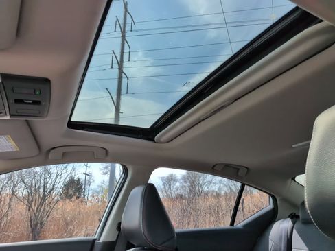 Used 2023 Nissan Altima 2.5 SR w/ SR Premium Package image 12