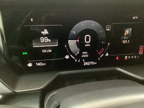 Used 2025 GMC Acadia Elevation image 20