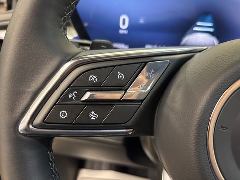 Used 2025 Buick Enclave Preferred image 30