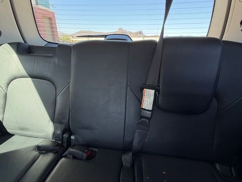 Used 2018 INFINITI QX80 4WD image 7
