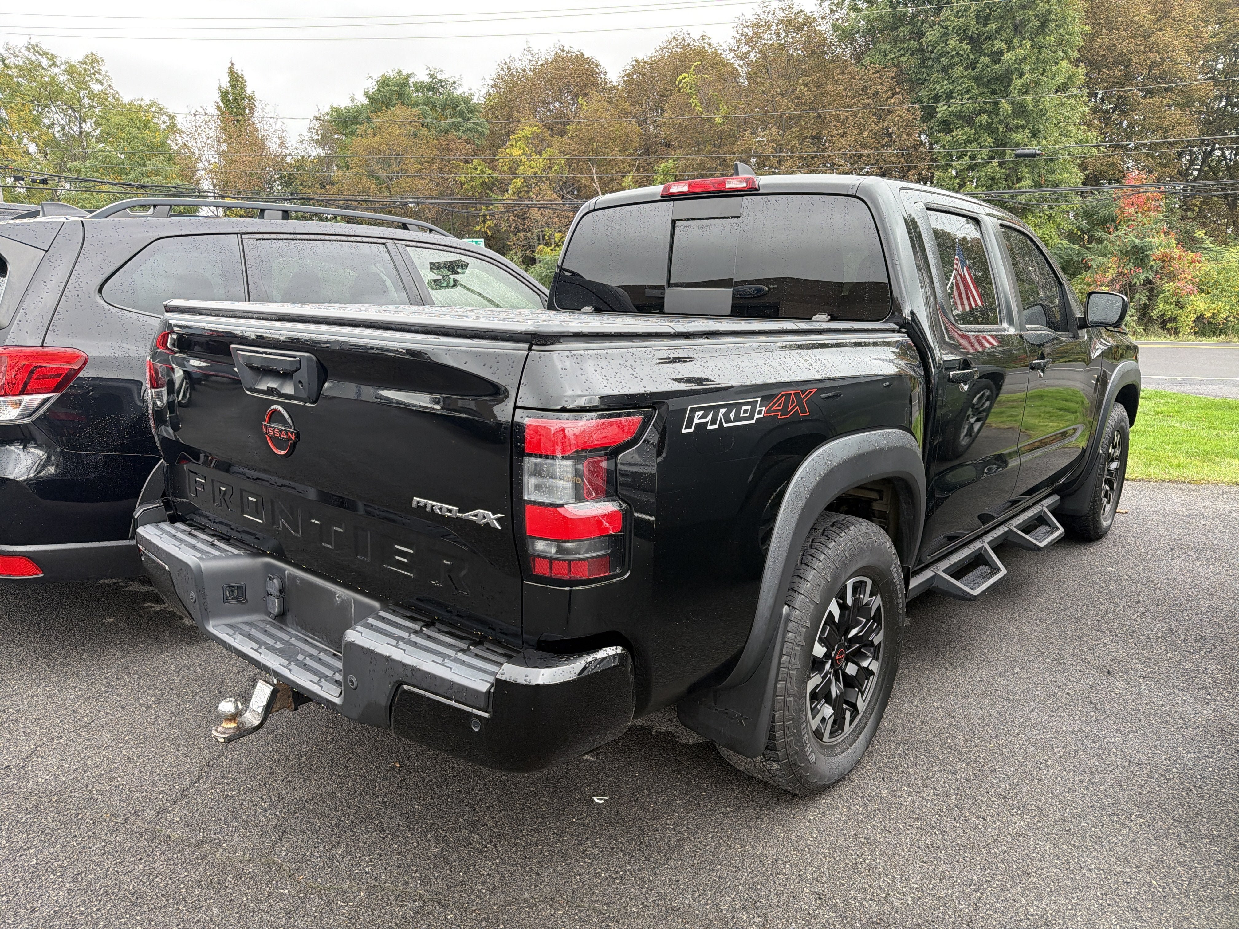 Used 2023 Nissan Frontier PRO-4X w/ Pro Convenience Package AWD/4WD image 7