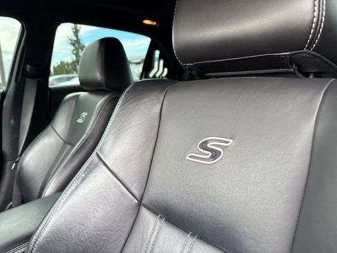 Used 2023 Chrysler 300 S RWD image 25